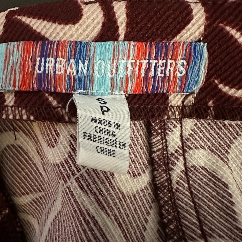 Urban Outfitters Love Print Mini Skirt Red Women's Size S Casual Party Romantic - Picture 5 of 7